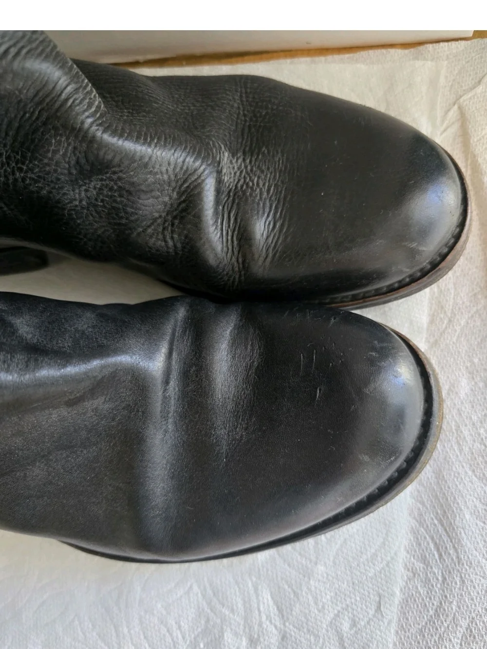 HTC Womans  Black Leather High Riding  Boots with Brown Straps Size 8